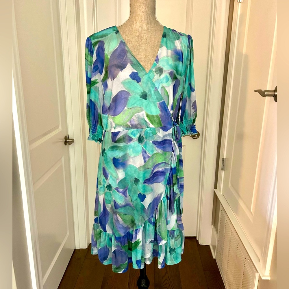 NWT! Sunny Leigh Woman’s Green & Blue Floral Print Dress Size Large - Picture 3 of 14